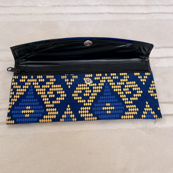 Handmade Envelope Style Wallet - Picture 3 of 3